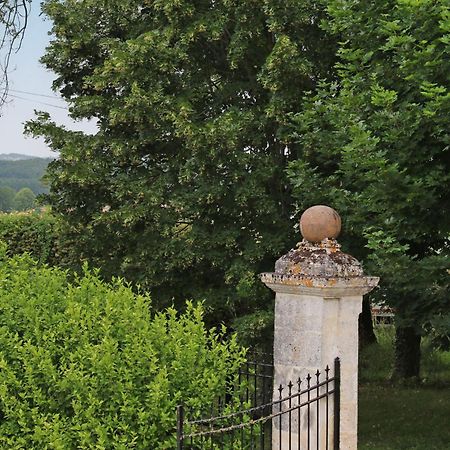 Appartamento La Maronniere Challignac Esterno foto