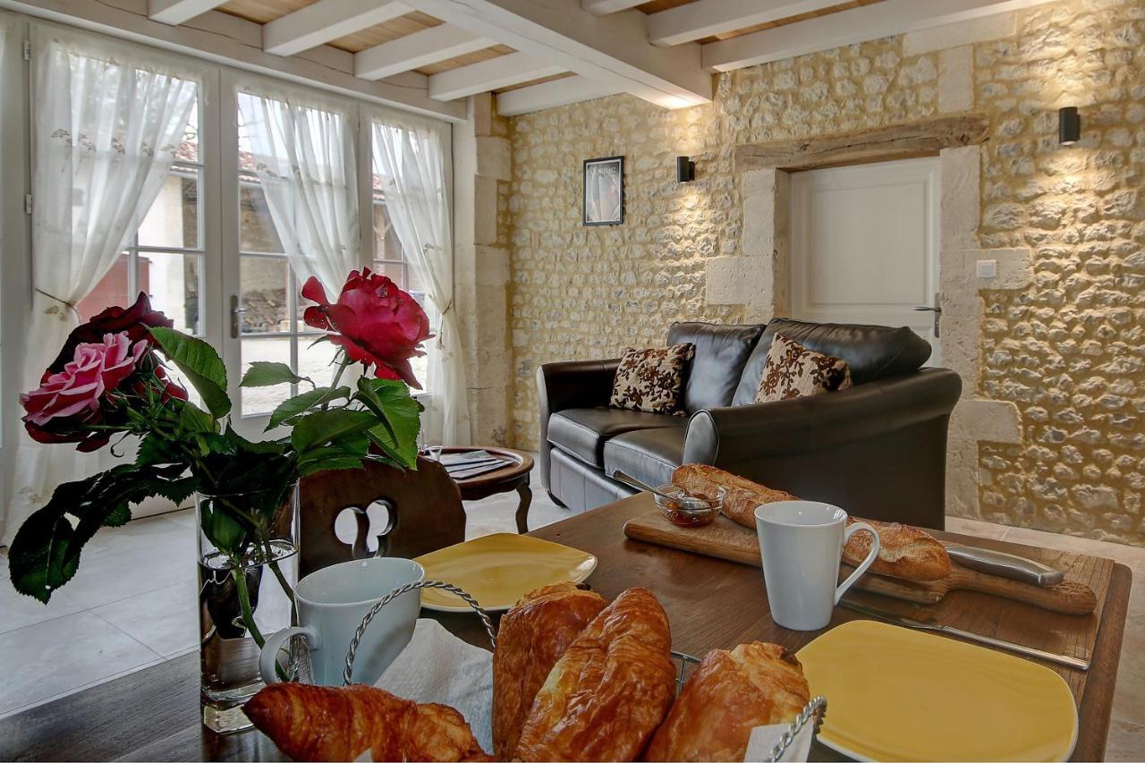 Appartamento La Maronniere Challignac Esterno foto