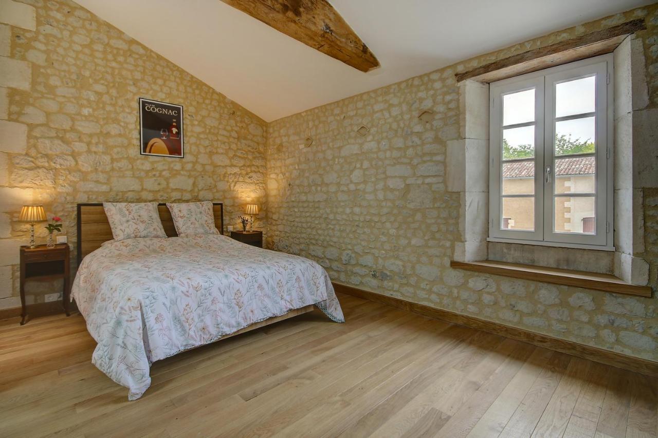 Appartamento La Maronniere Challignac Esterno foto